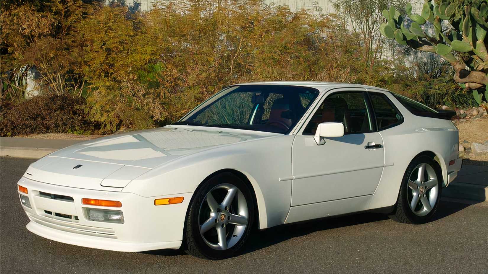 Porsche 944 S 1987