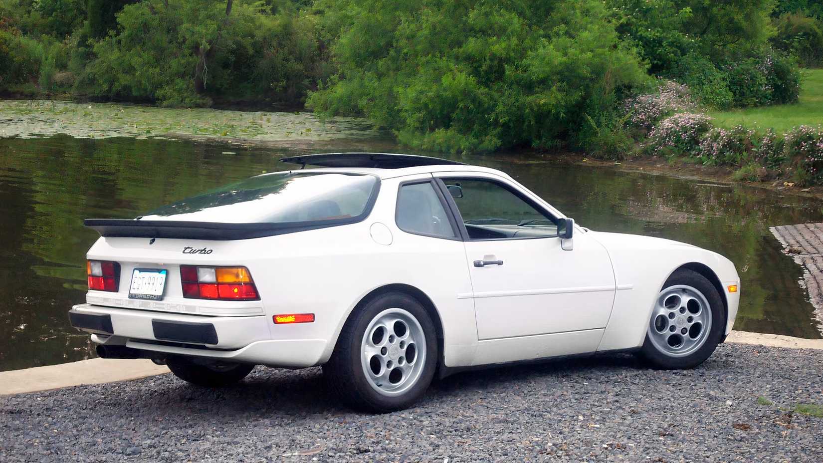 Porsche 944 Turbo 1987