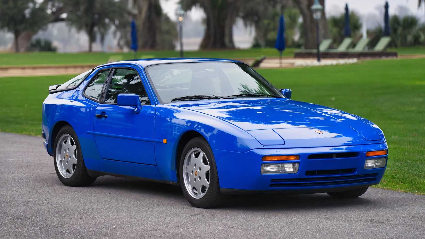 1991Porsche 944 S2