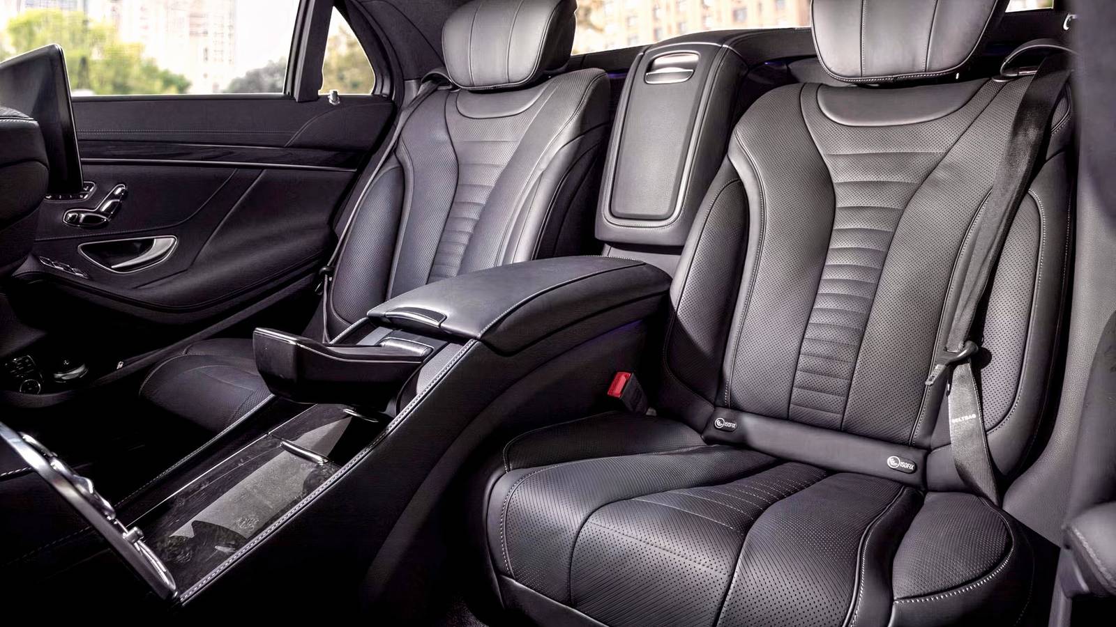 The Luxury Sedan That Lost Half Its Value But None Of Its Charm