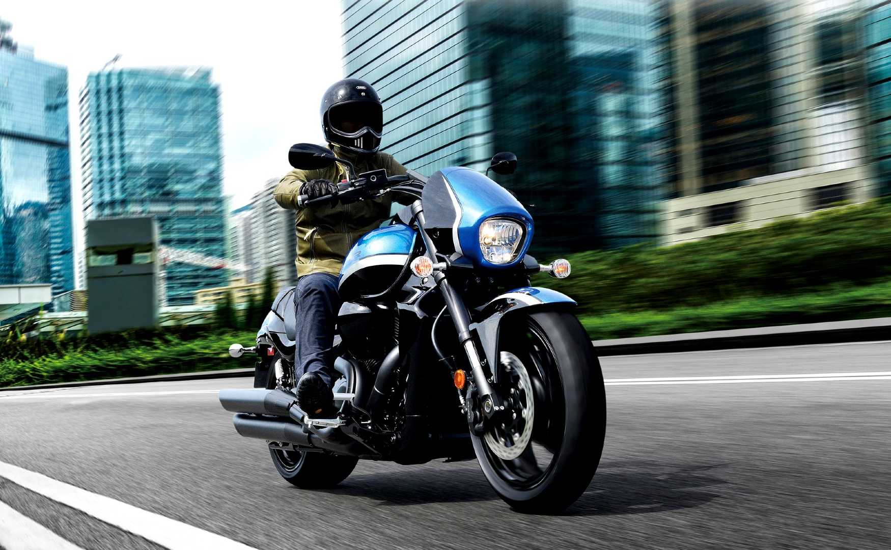 Suzuki Boulevard M109R Riding Down A City Street