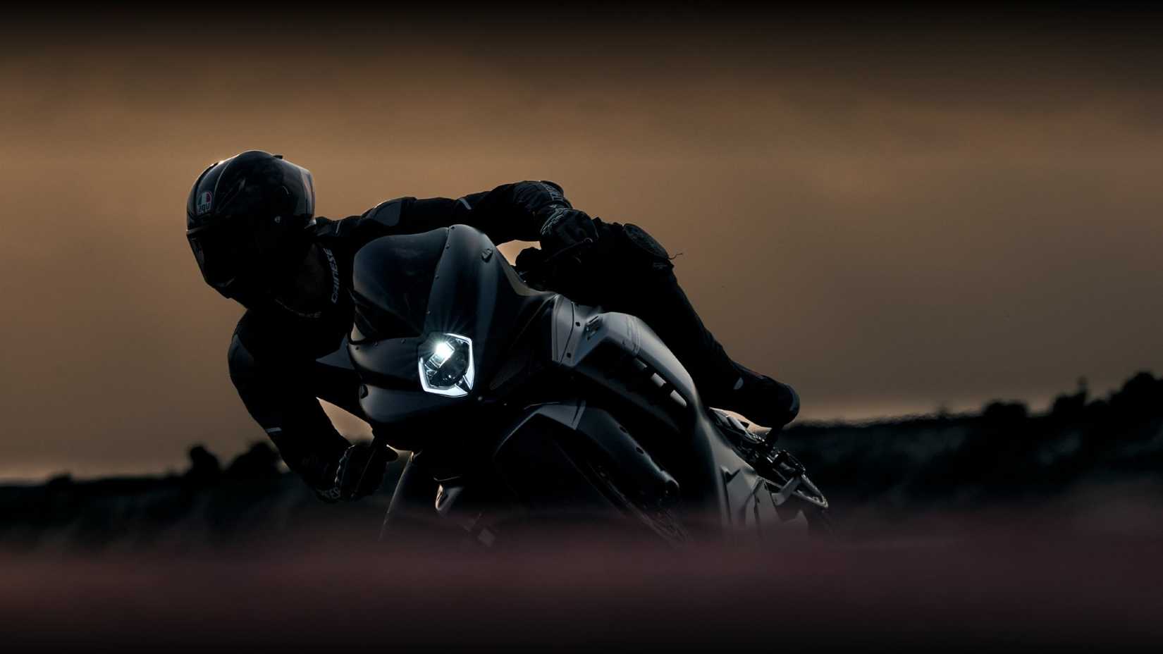2026 MV Agusta F3 Competizione Silhouette On Track