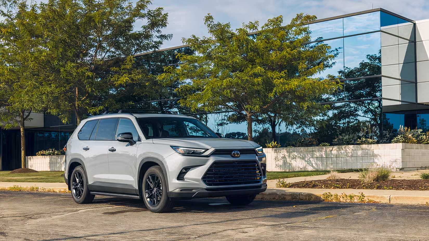 2026 Toyota Grand Highlander Hybrid