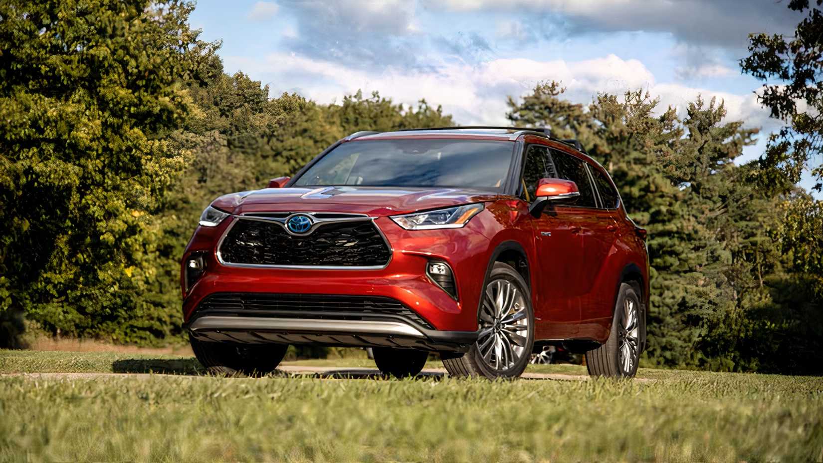 2026 Toyota Highlander Hybrid