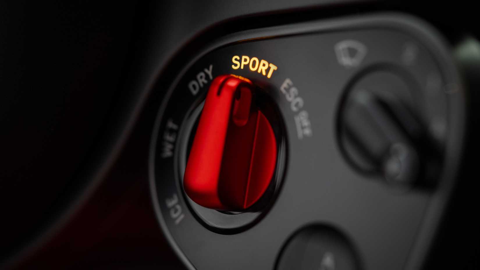 2027 Ferrari Luce-3