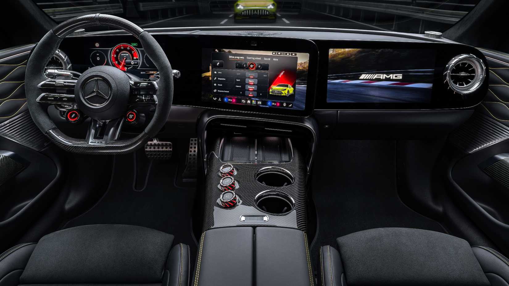 Interior do cupê de 4 portas Mercedes-AMG GT 2027