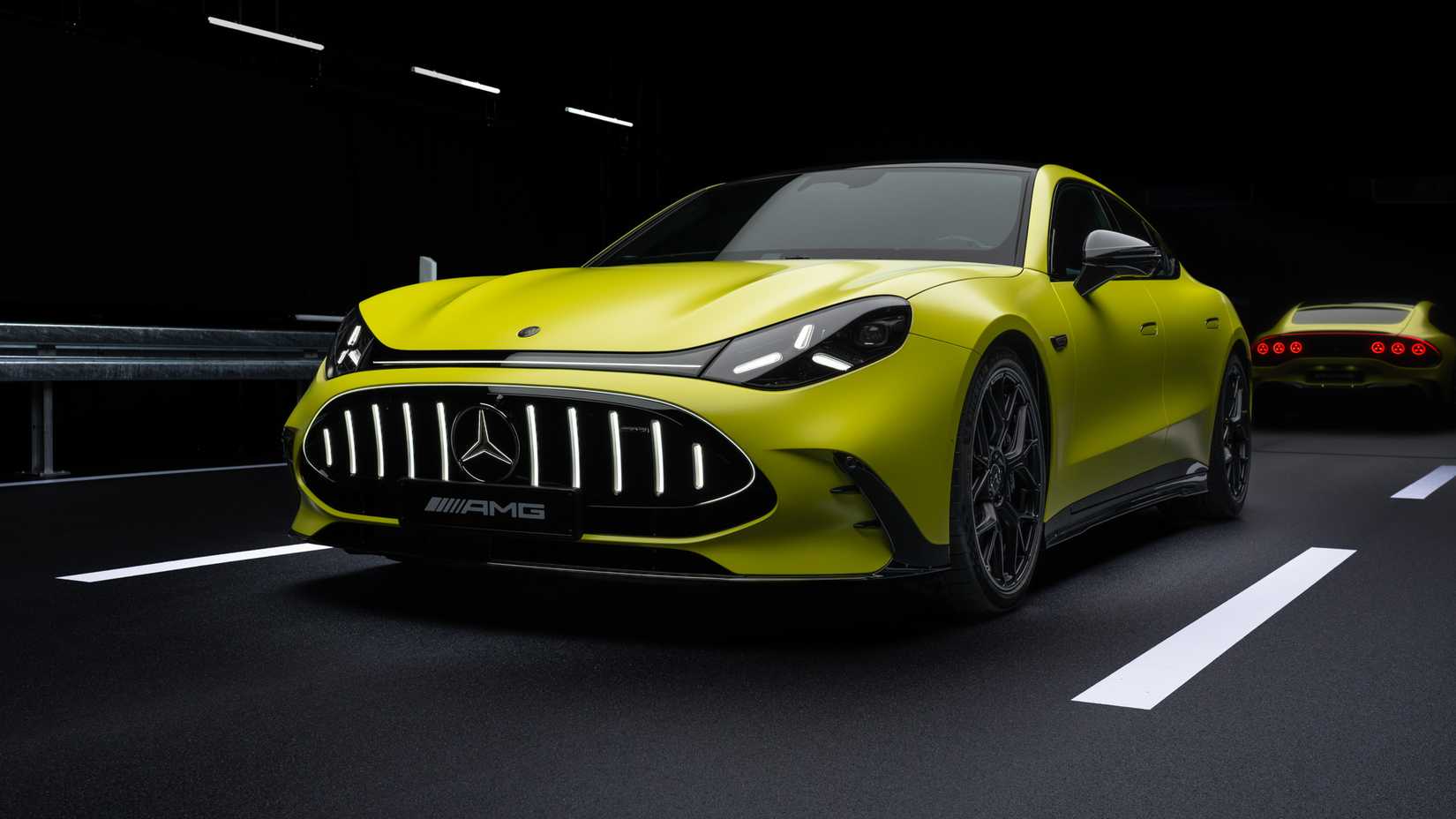 2027 Mercedes-AMG GT 4 portas cupê-50