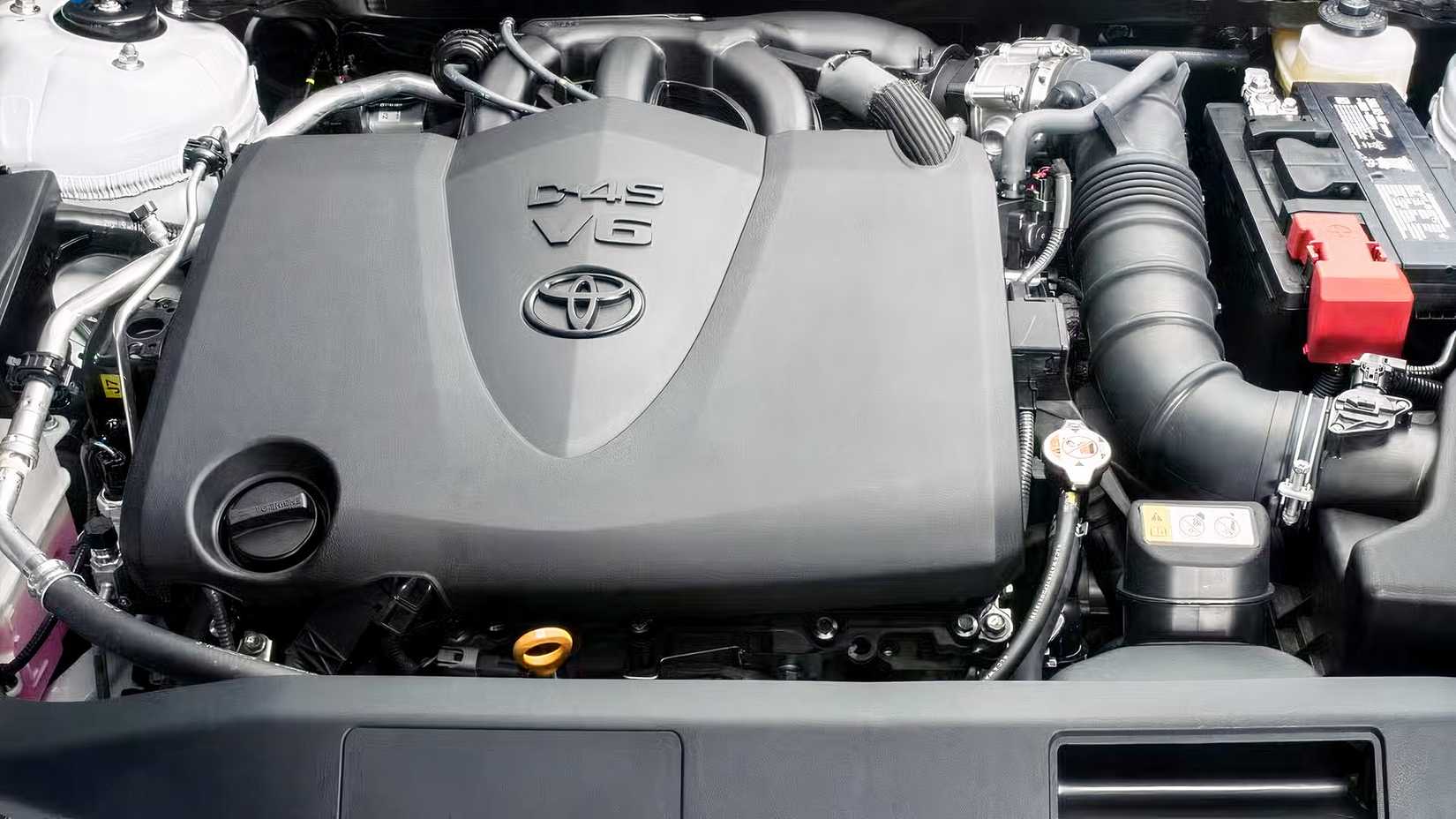Close de um motor Toyota Avalon TRD 2022