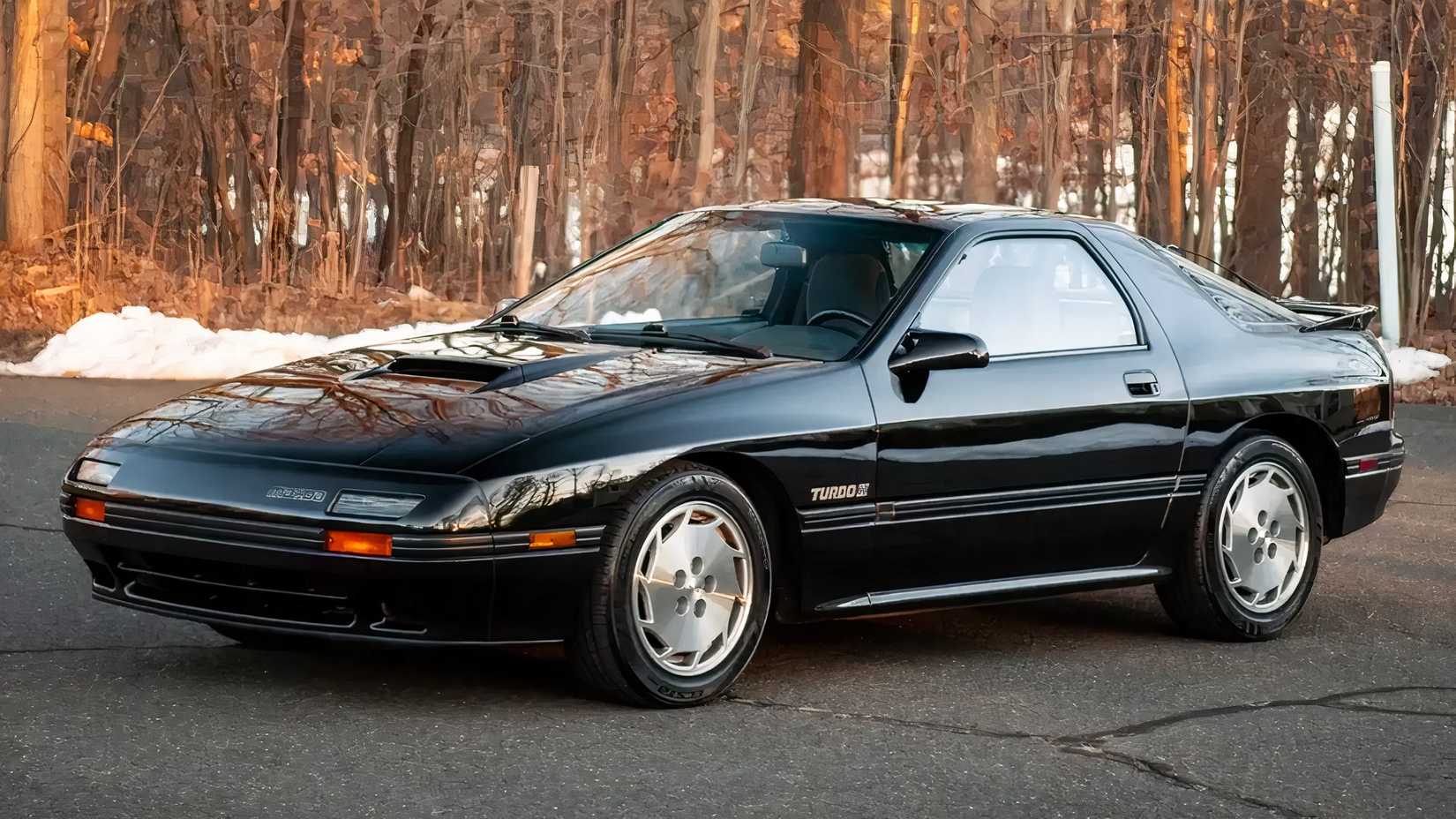 Mazda RX-7: The 80s Sports Car That Time Forgot