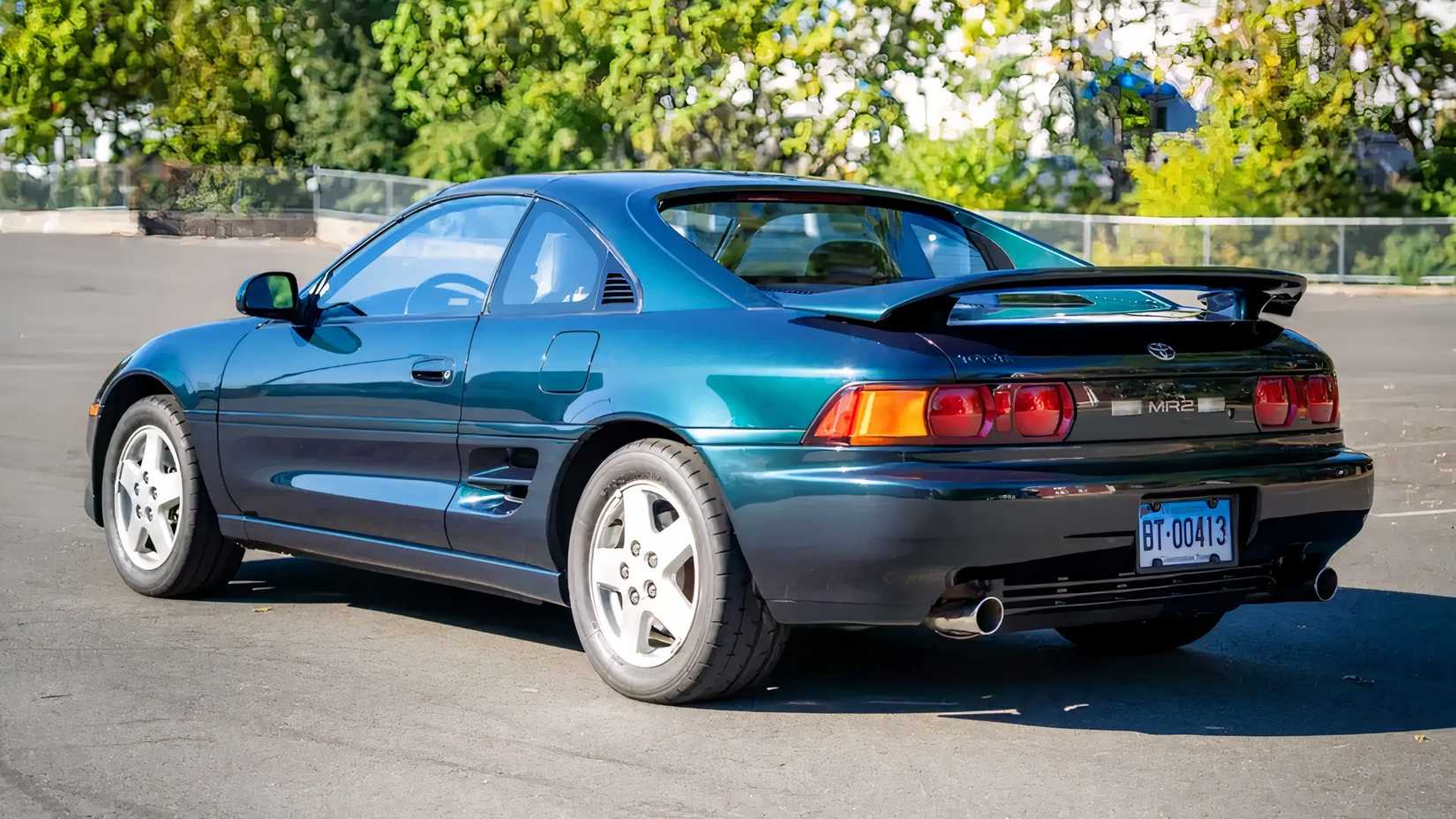 1994 Toyota MR2 Turbo 5-Speed Dark Emerald Pearl Rear Shot 