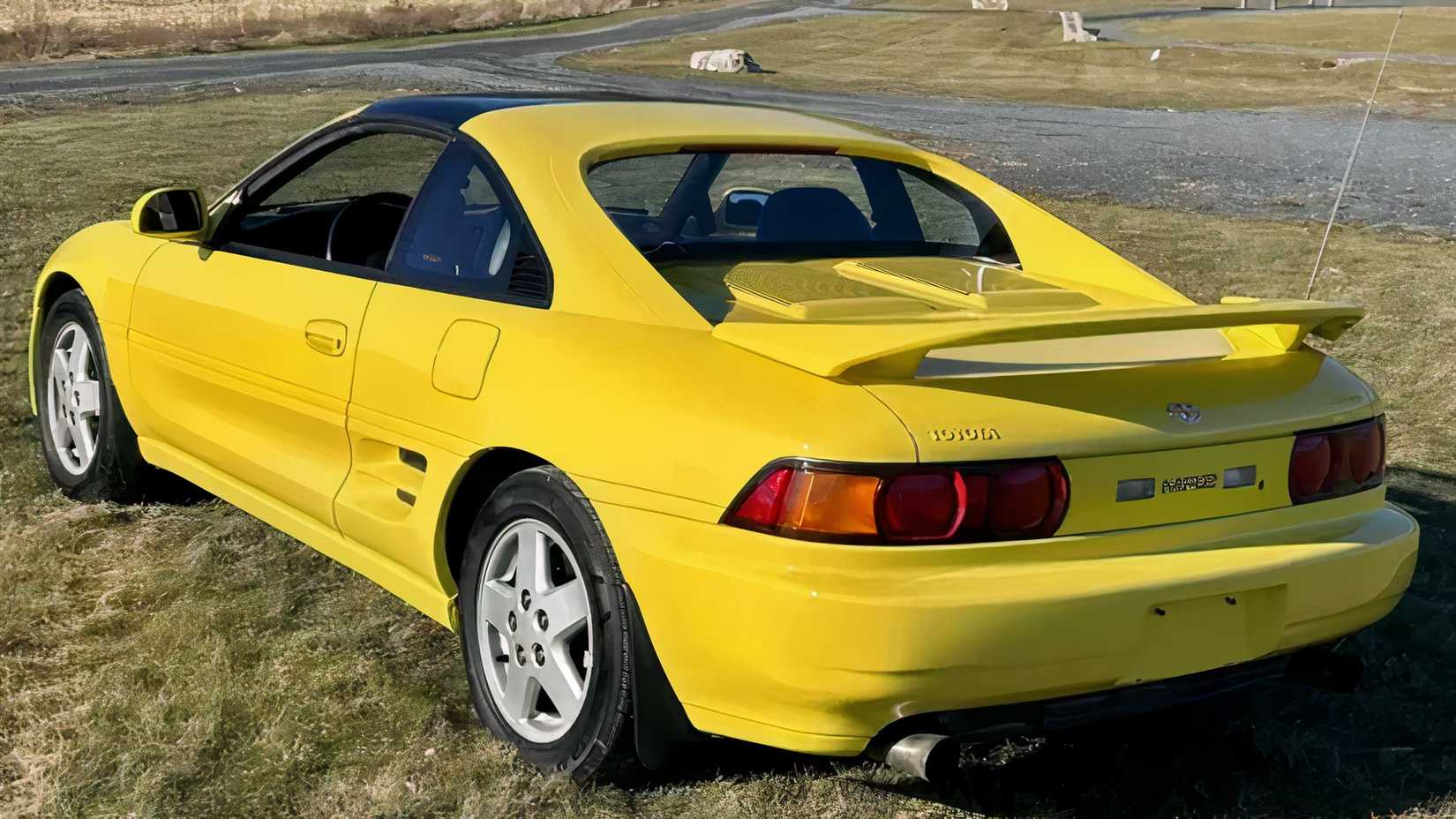1994 Toyota MR2 Turbo 5-Speed in yellow Rear Shot