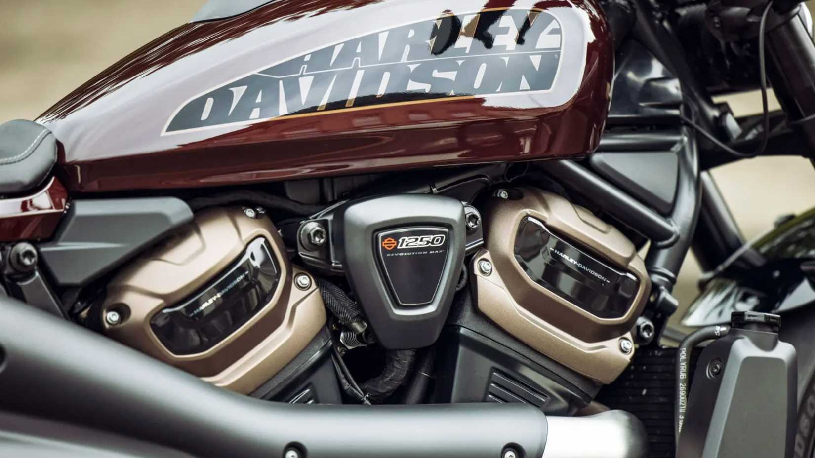 Close up detail of the Harley-Davidson Sportster S engine