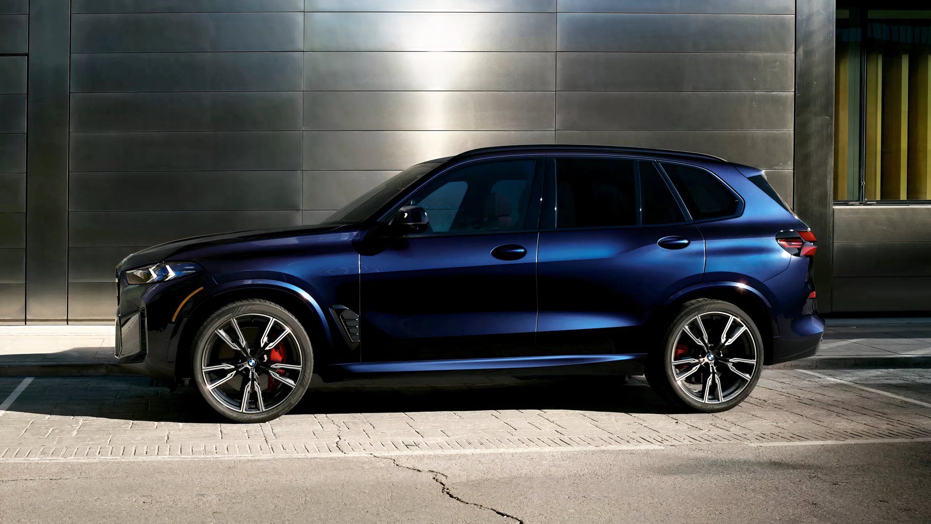 2026 BMW X5 M: The Family SUV With Hidden Sports Car DNA