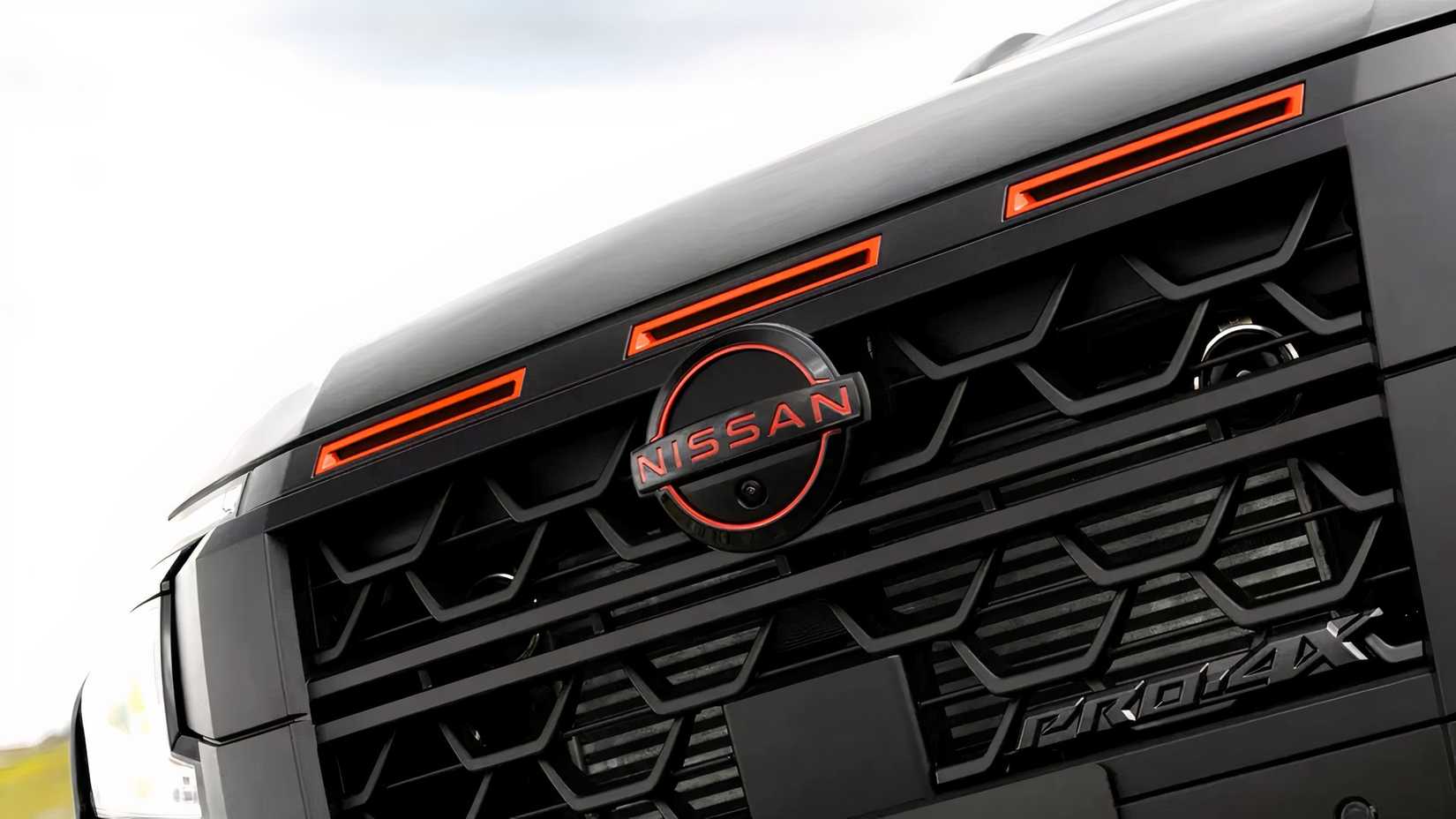 Close-up shot of a 2026 Nissan Navara grille