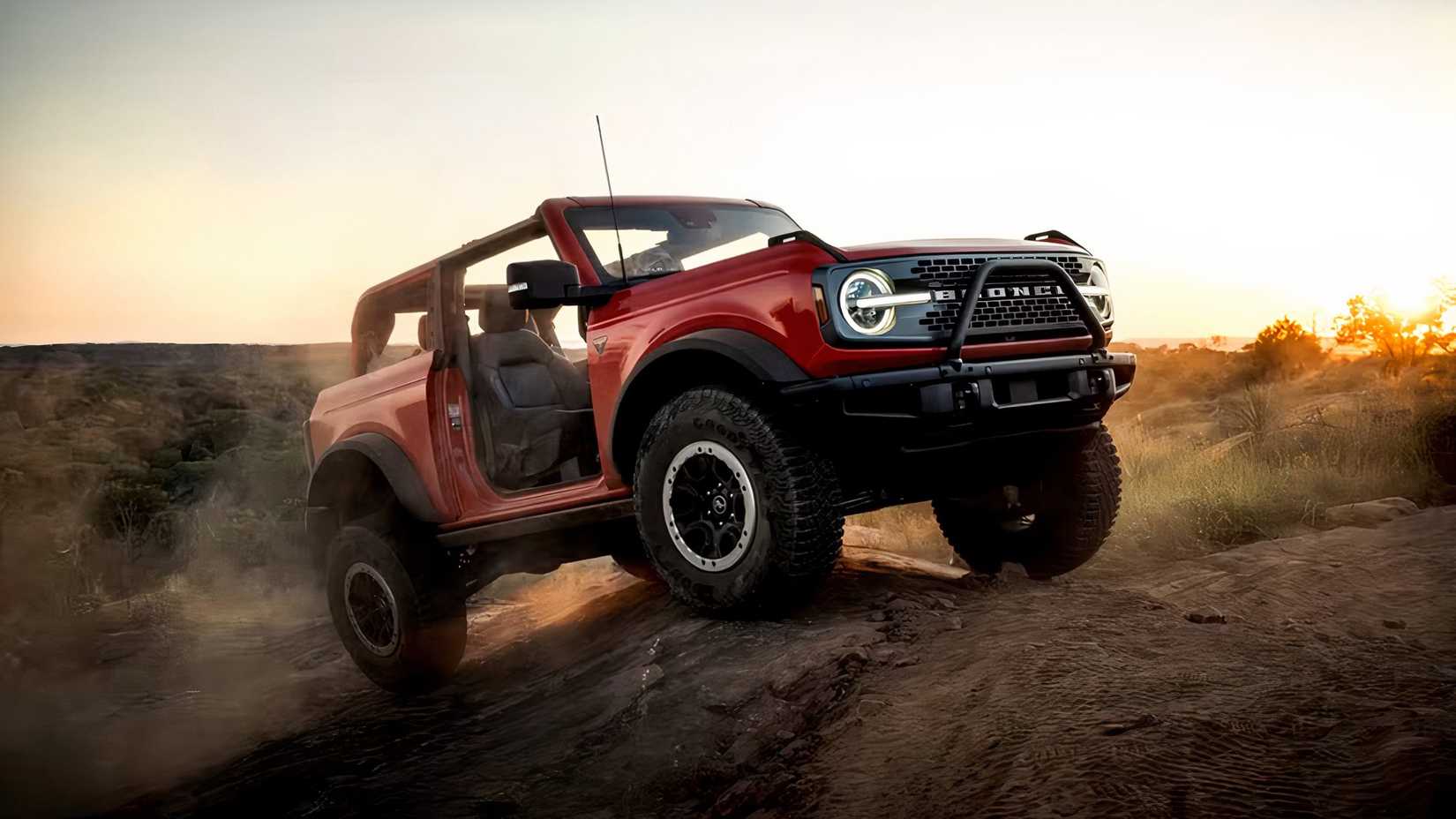 2026 Ford Bronco convertible front 3/4 shot