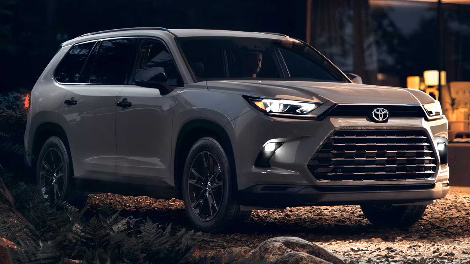 2026 Toyota Grand Highlander Hybrid front 3/4