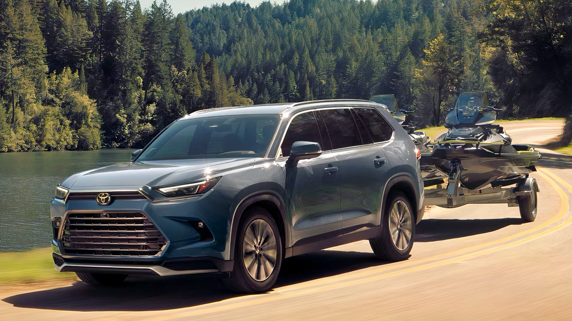 2026 Toyota Grand Highlander Hybrid rebocando frente 3/4