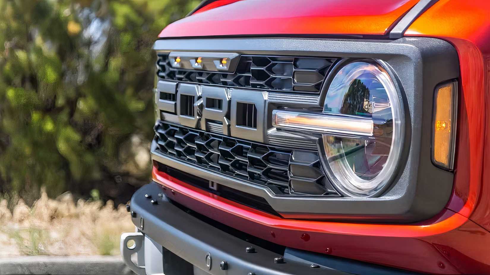 2026 Ford Bronco Raptor grille