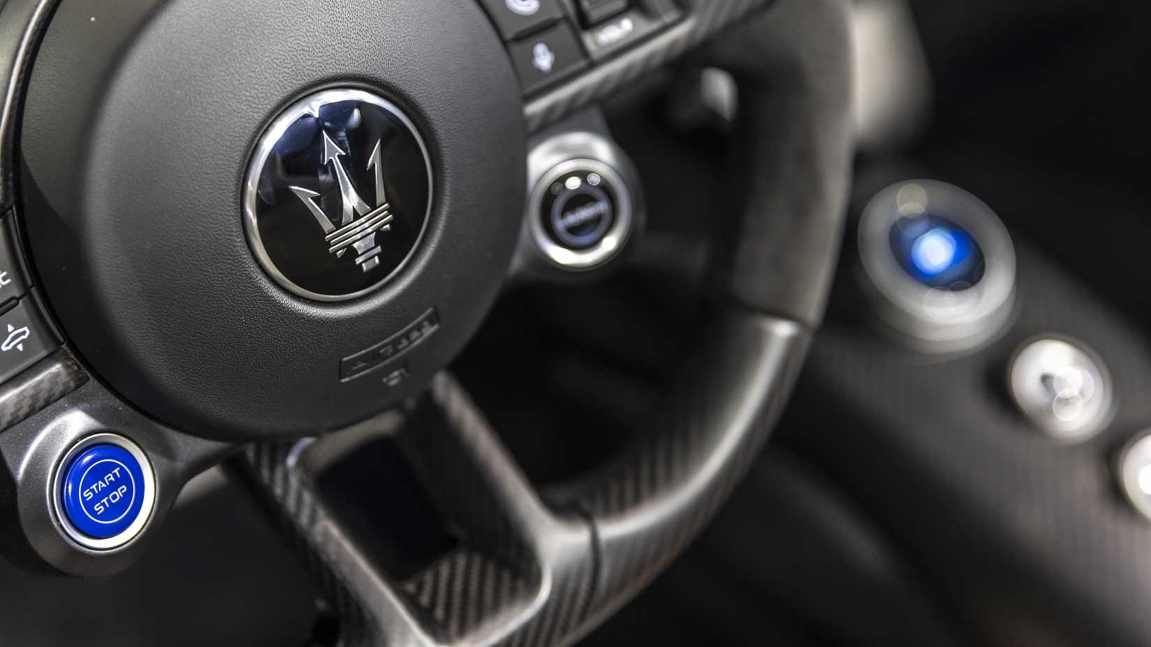 Volante Maserat iMC20 Cielo