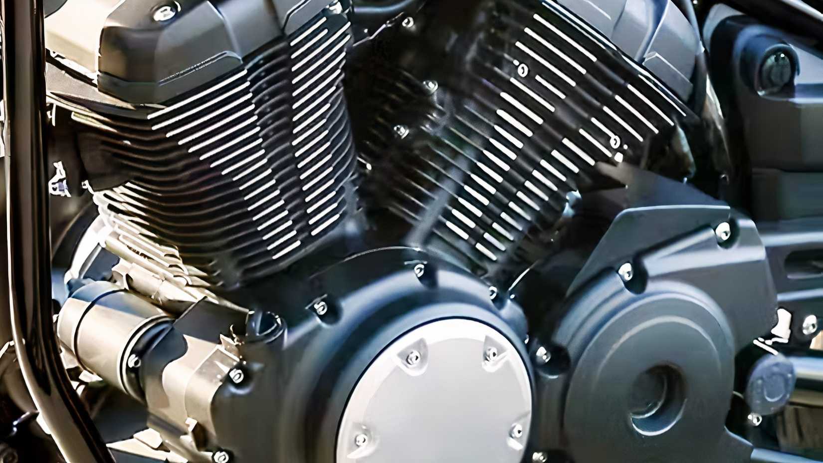 Yamaha Bolt R-Spec - Close Up Engine Detail
