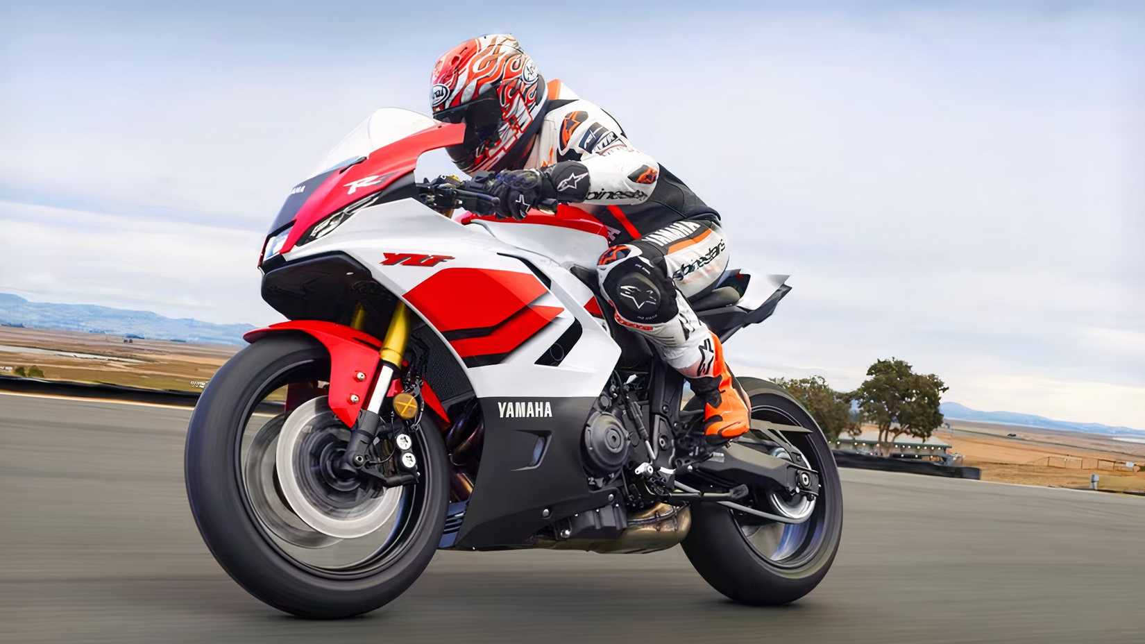 Yamaha YZF-R7 andando na pista