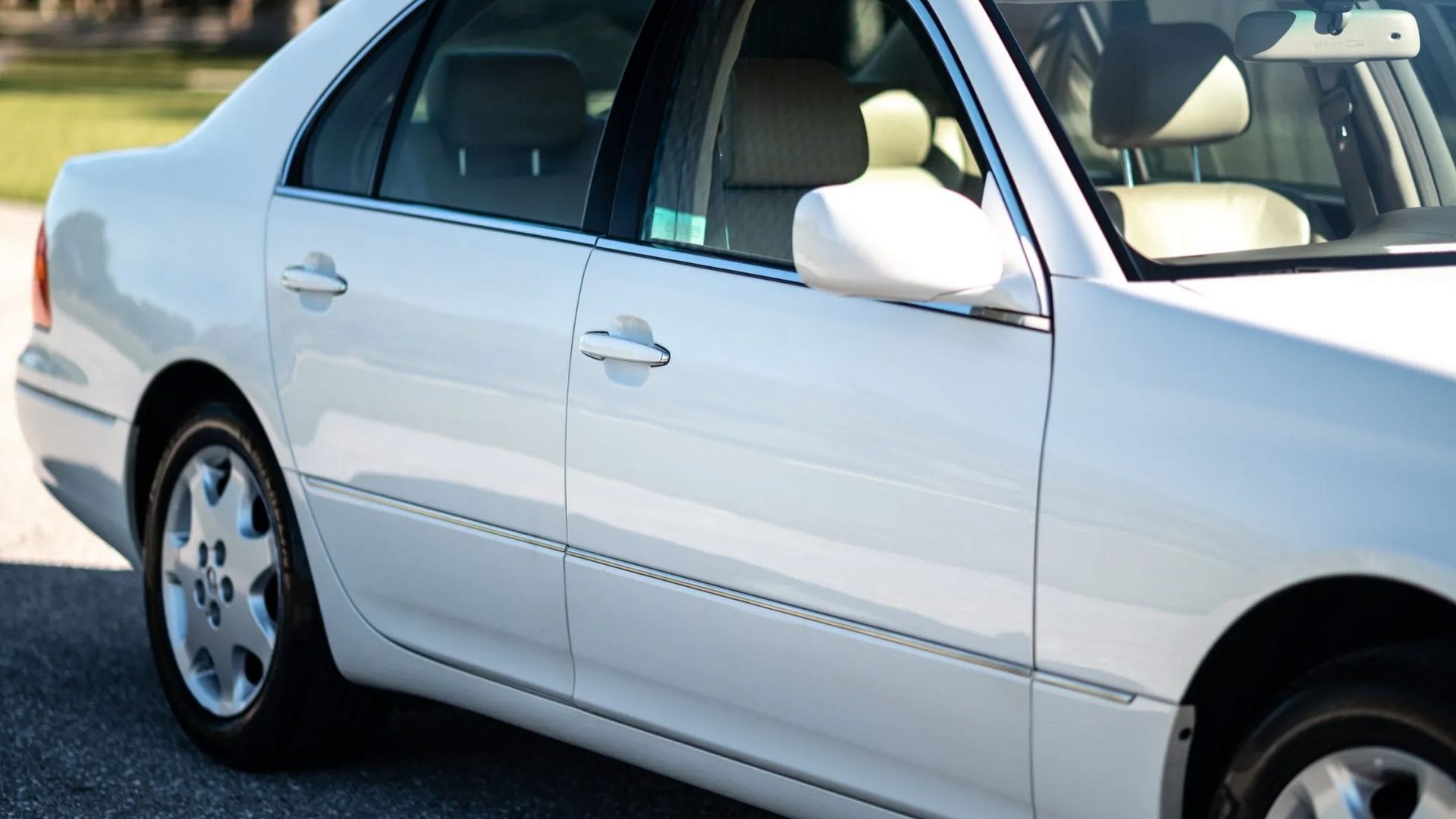Lexus LS 430: The Luxury Car That Quietly Holds Up Better Than Its Rivals