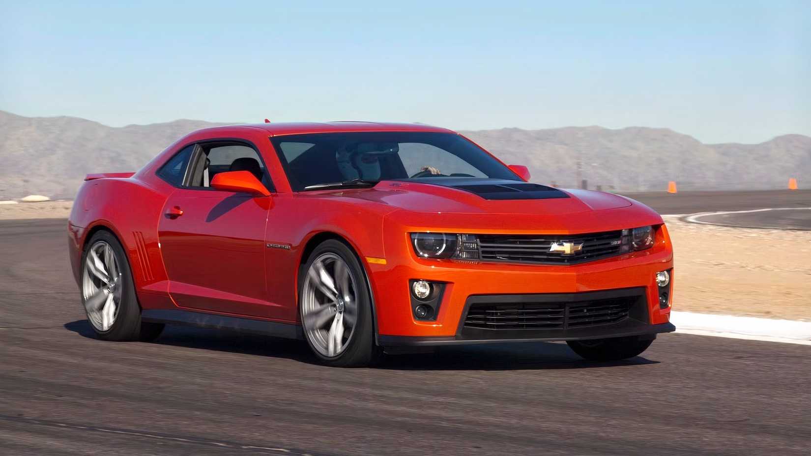 2011 Chevrolet Camaro SS front 3/4 shot driving on track