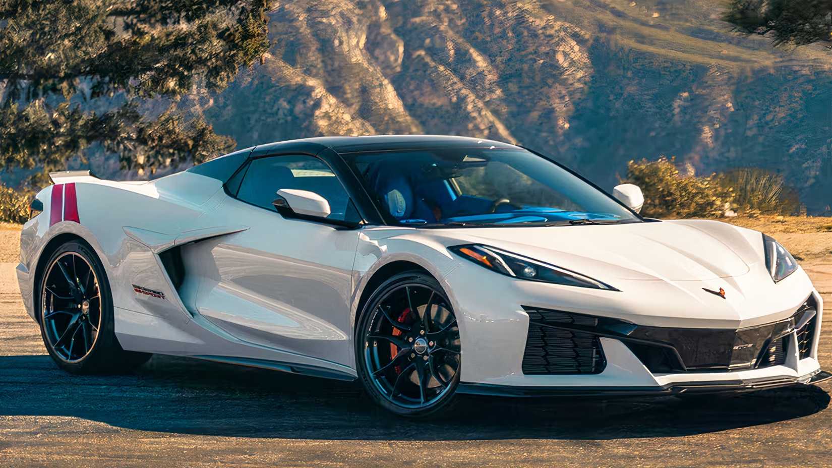 2027 Chevrolet Corvette Grand Sport frente 3/4 tiro estacionado