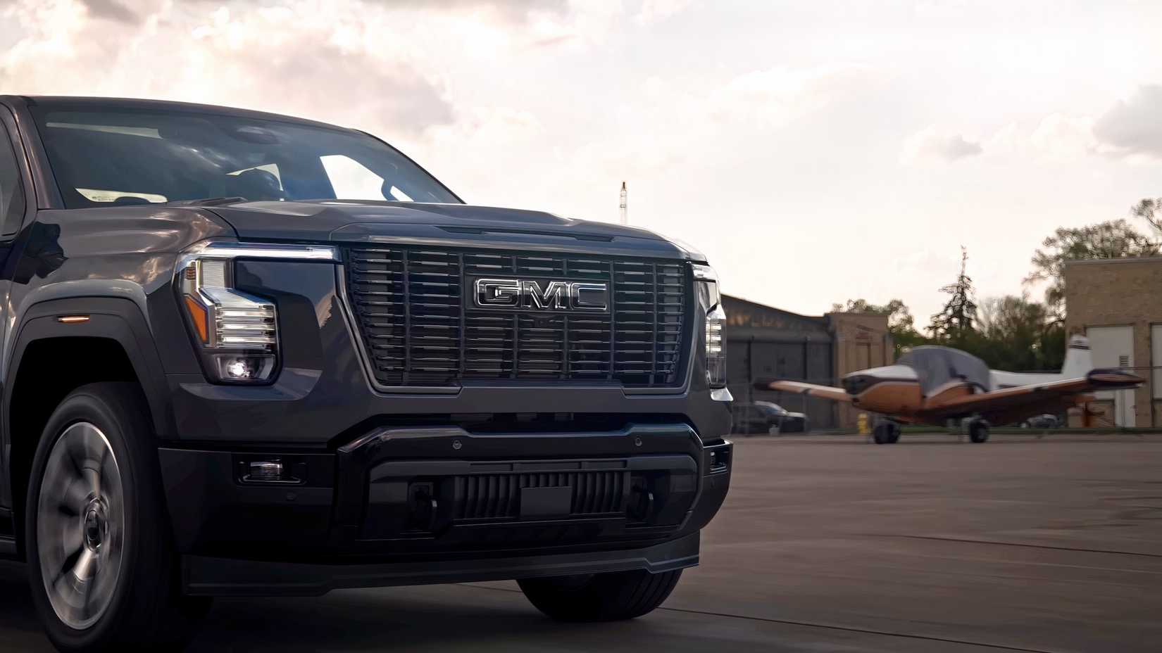 2027 GMC Serra 1500-4