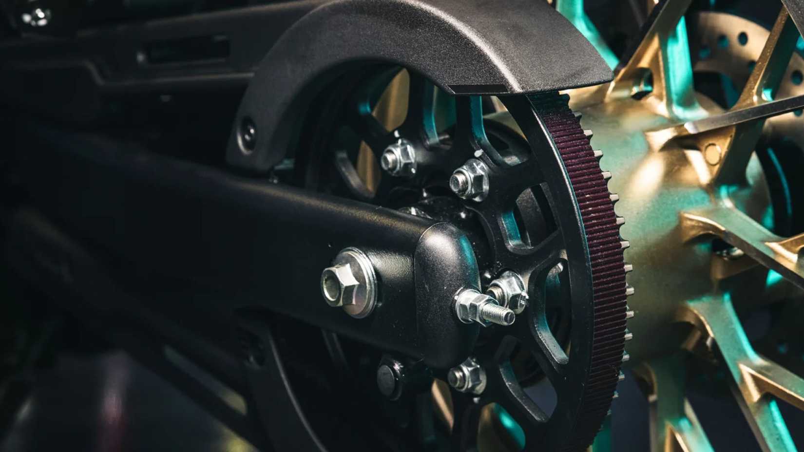 2026 CFMoto 450CL-C belt drive system close-up shot