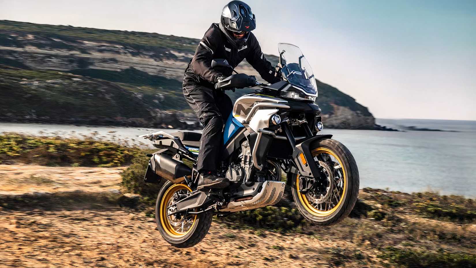 CFMoto Ibex 800 E passeios off-road