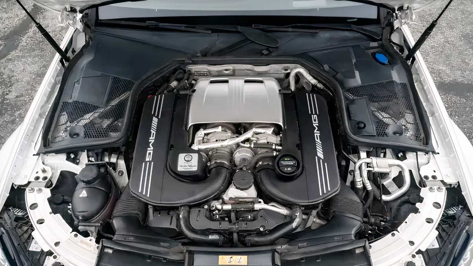 2018 Mercedes-AMG C63 S Coupe Engine Bay