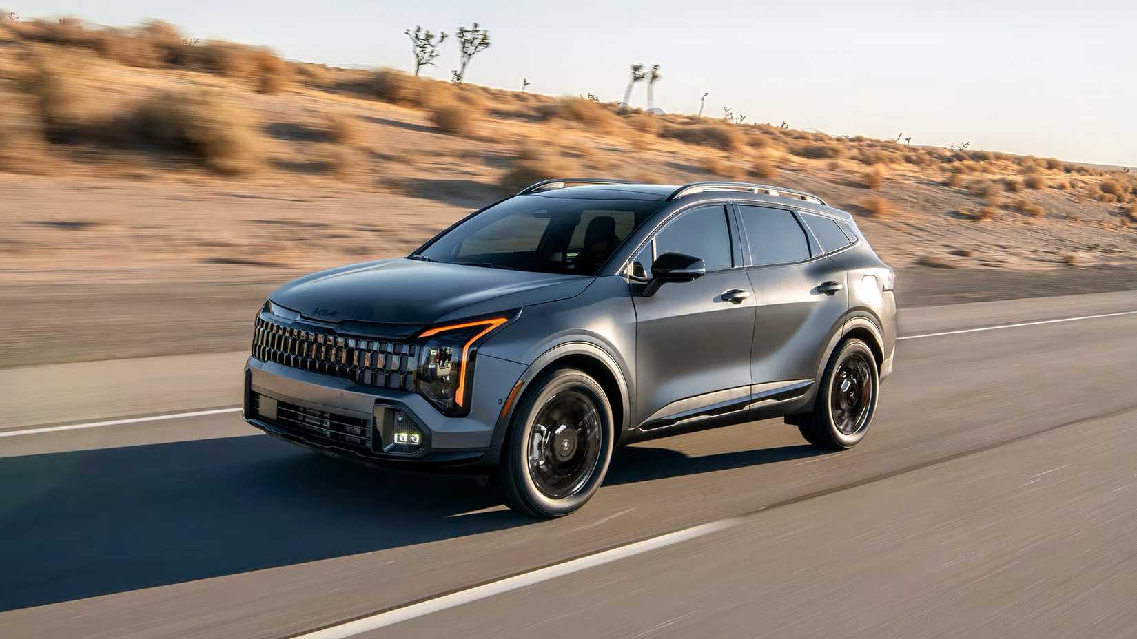 2026 Kia Sportage Plug-In Hybrid front 3/4