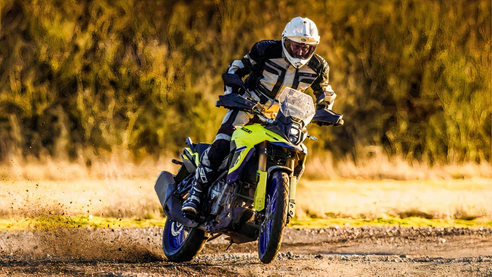 The Middleweight Adventure Bike Quietly Out-Touring The Yamaha Ténéré 700