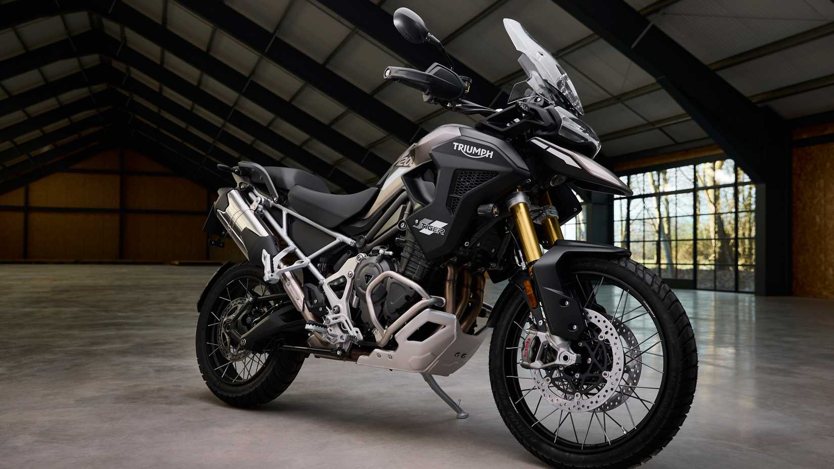 Triumph Tiger 1200 Rally Pro frontal 3/4