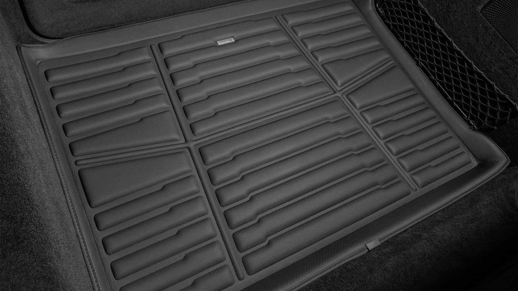 A detailed shot of Tuxmat's surface texture.