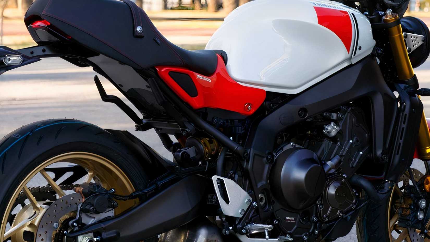 Yamaha XSR900 Bodywork Details
