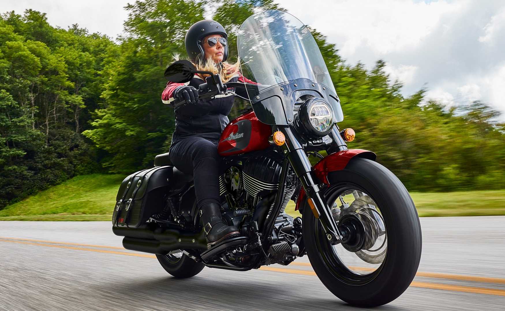 2026 Indian Super Chief Dark Horse accelerating front third quarter view