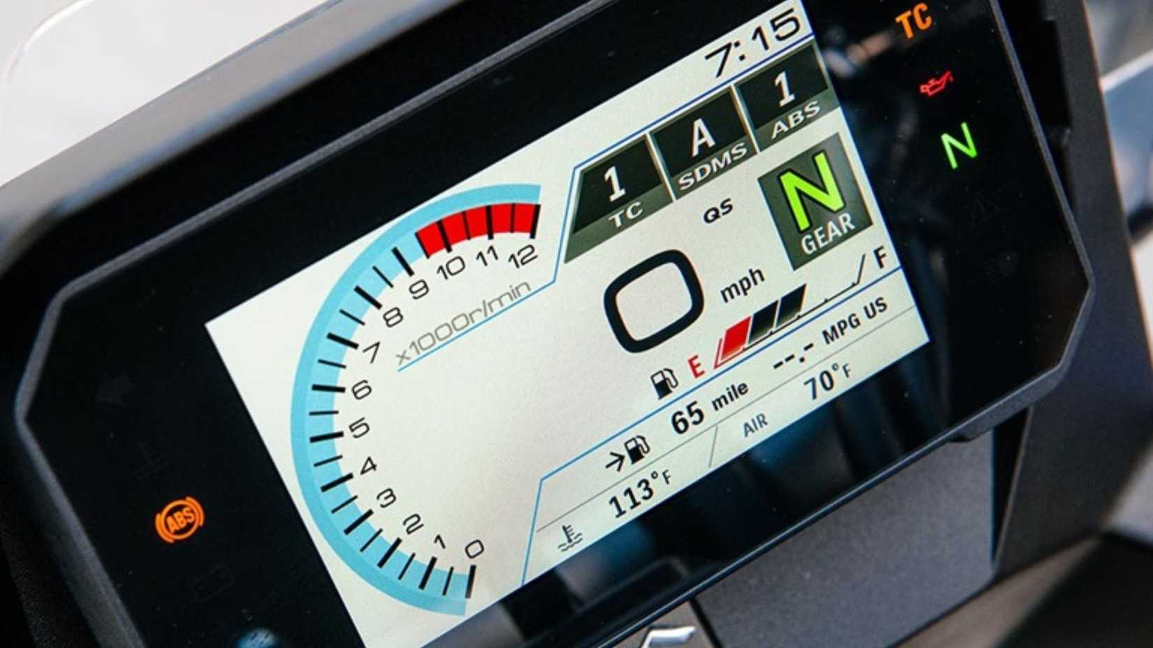 Close-up view shot of the 2026 Suzuki V-Strom 800 TFT display