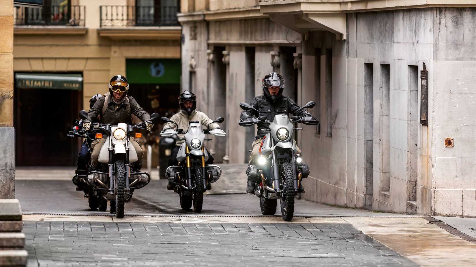 2027 BMW R12 G/S: New Colors, Updated Packages, Prices