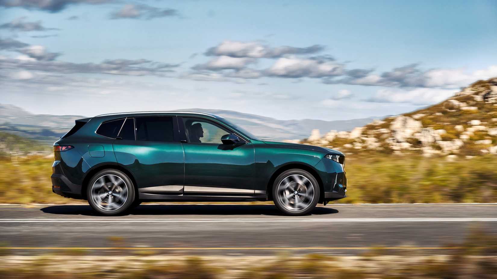 2027 BMW X5 (3)