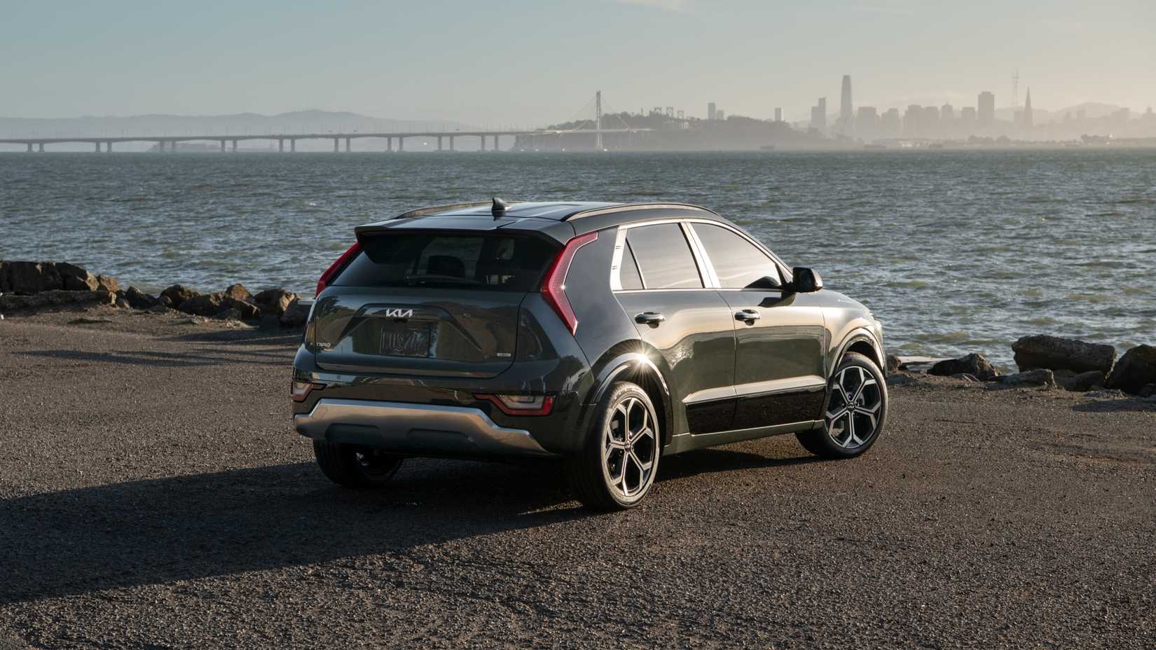 2027 Kia Niro HEV (2)
