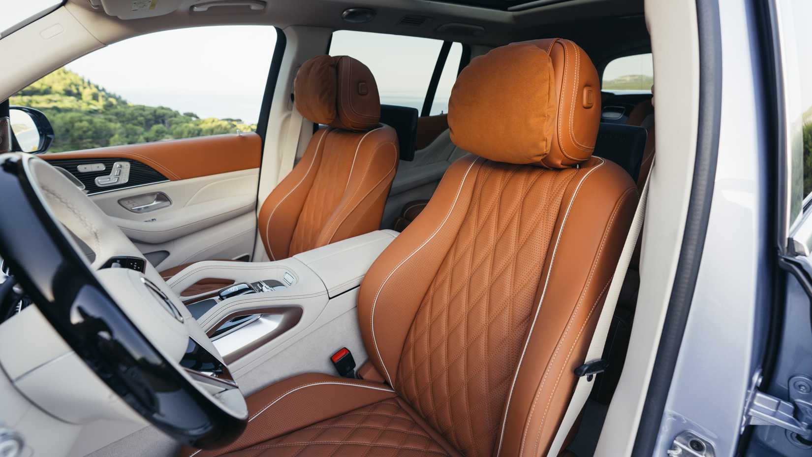 2027 Mercedes Maybach GLS 680-21