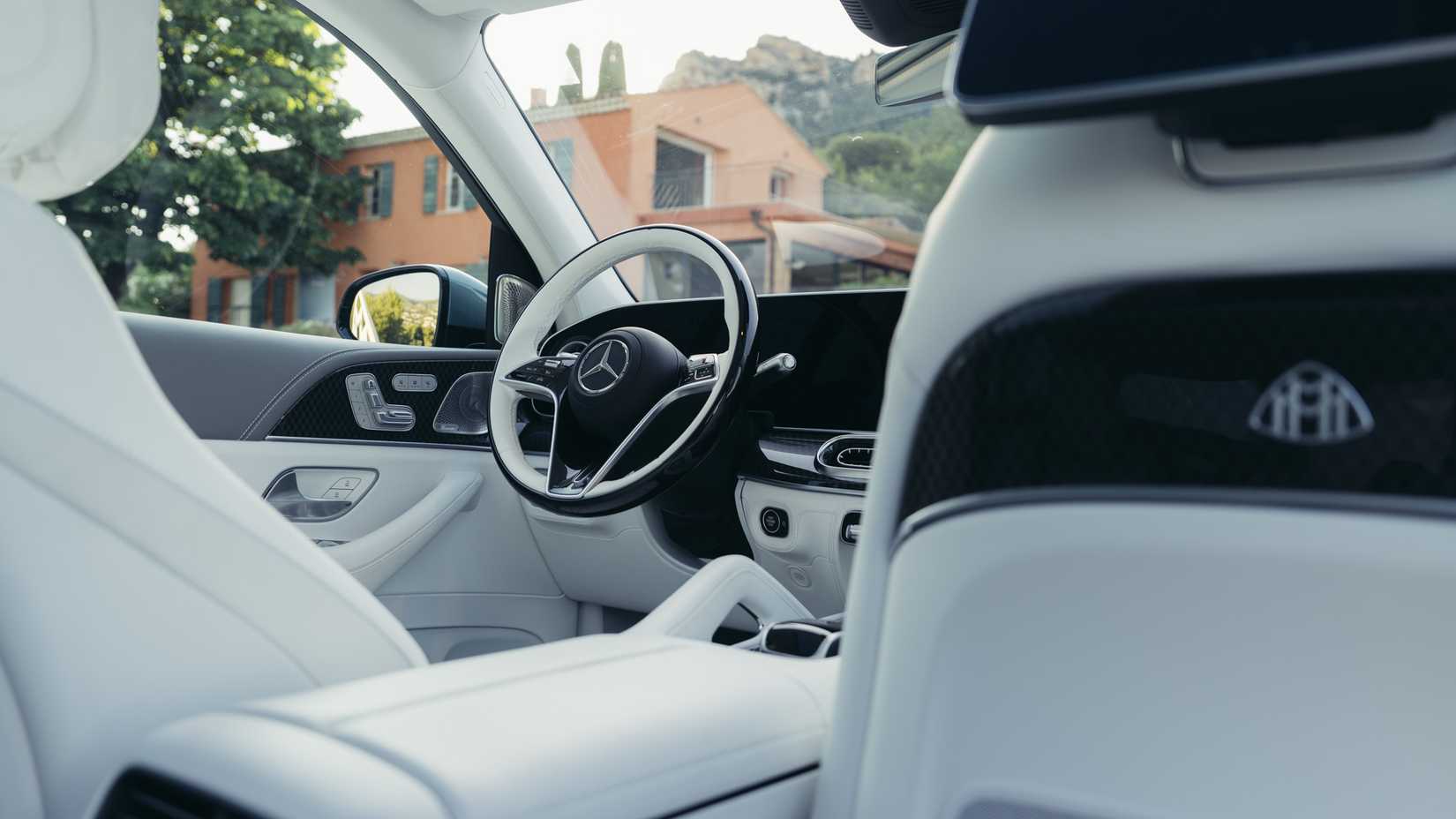 2027 Mercedes Maybach GLS 680-36