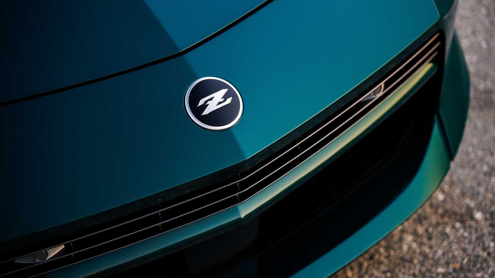 2027 Nissan Z-12