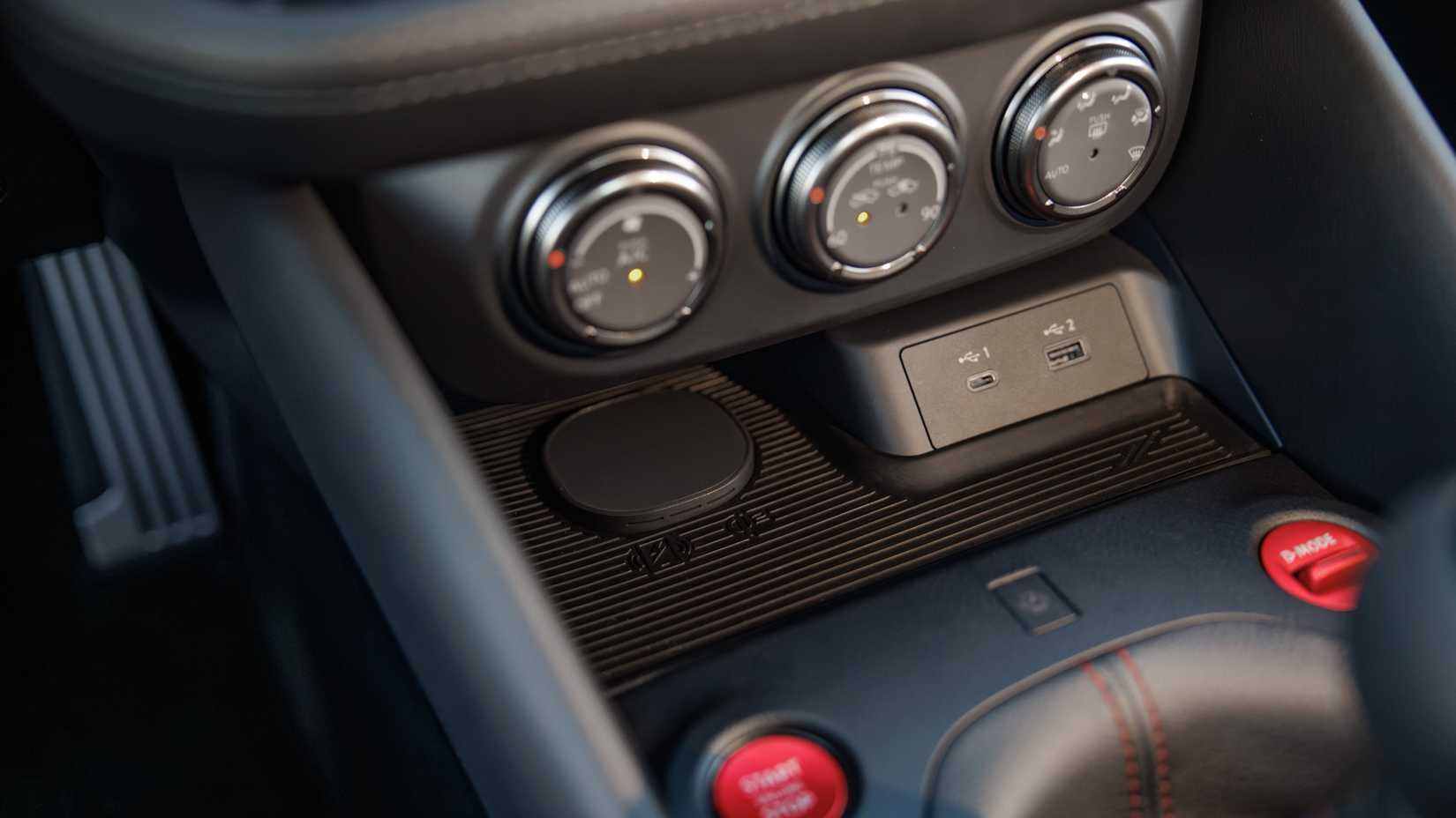 2027 Nissan Z-44