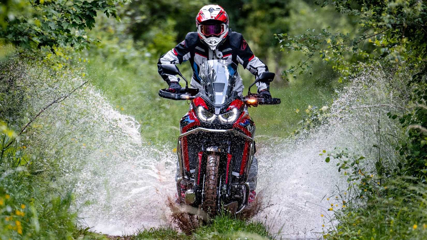 Vista do painel frontal off-road do Honda Africa Twin Adventure Sports ES 2026