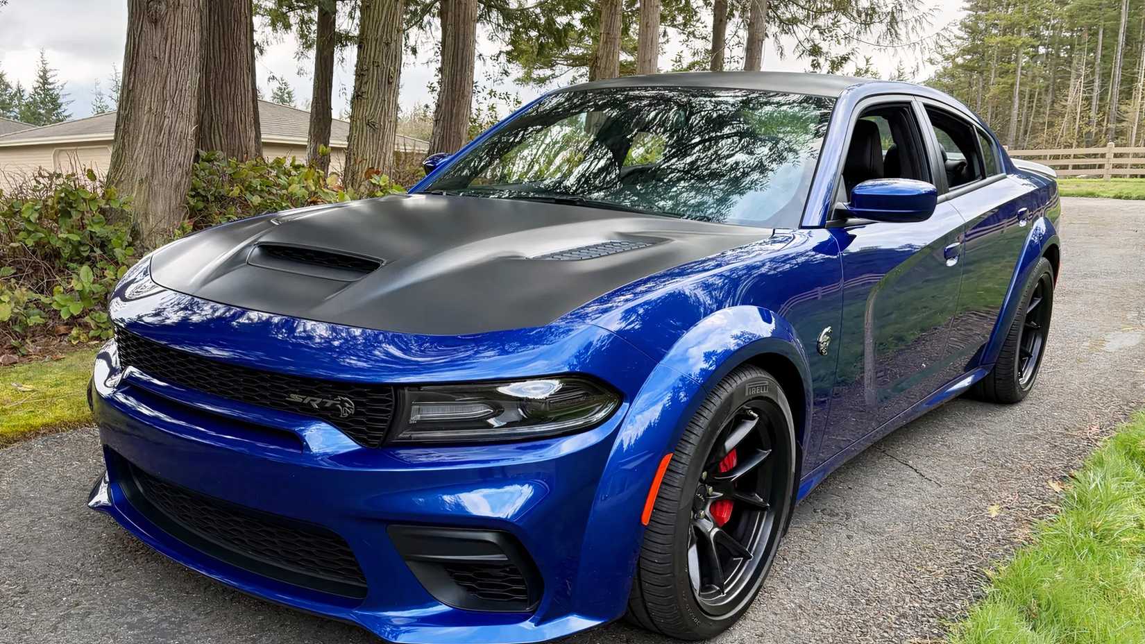 2021 Dodge Charger Hellcat Redeye front 3/4 shot parked