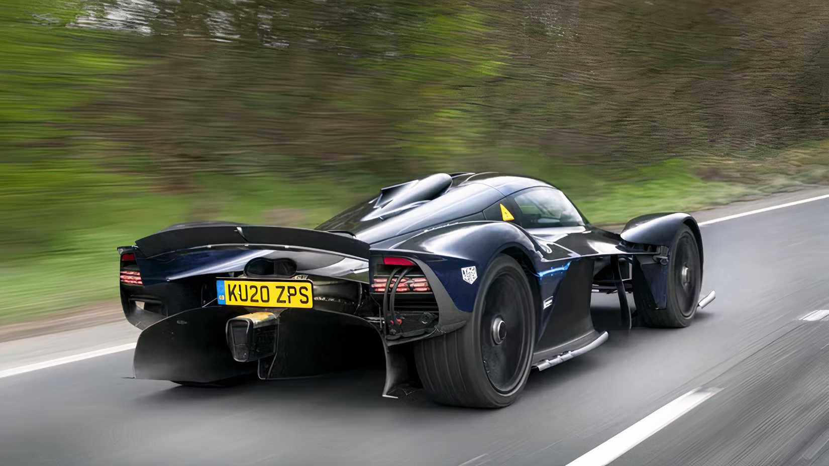 Aston Martin Valkyrie rear 3/4 action