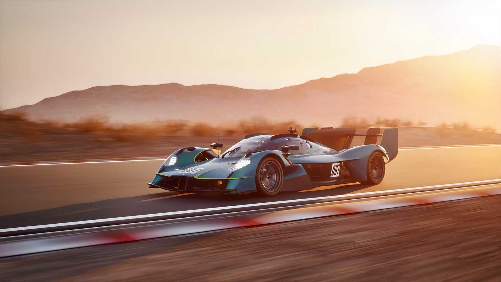 Aston Martin Valkyrie LM front 3/4 action